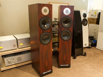 SPENDOR D7 Floor Standers in Limited Edition Rosewood Finish - TRADE-IN