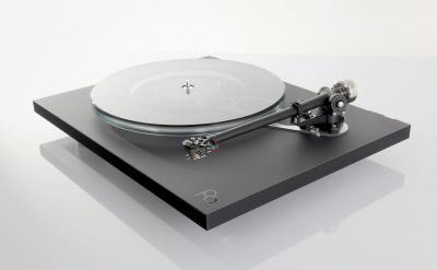 REGA Planar 6 Turntable with RB330 Tonearm 