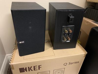 Kef Q100 Monitors in Black Oak Finish - TRADE-IN