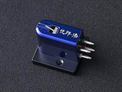 Etsuro Urushi Cobalt Blue Moving Coil Cartridge - IN STOCK
